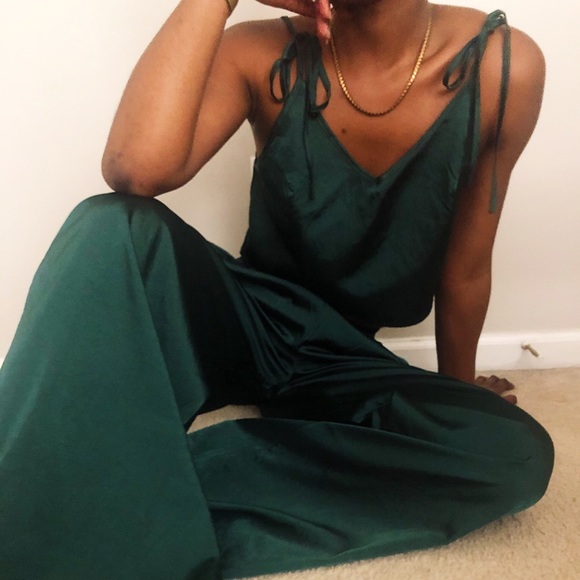 Two Piece Satin Loungewear Set - Picture 4 of 7